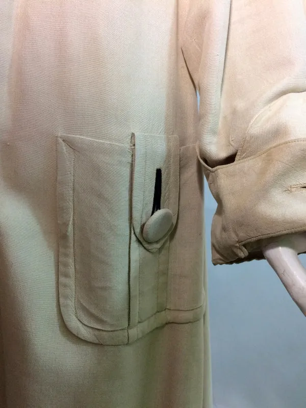 Ivory Linen Button Trimmed Car Coat circa Early 1900s