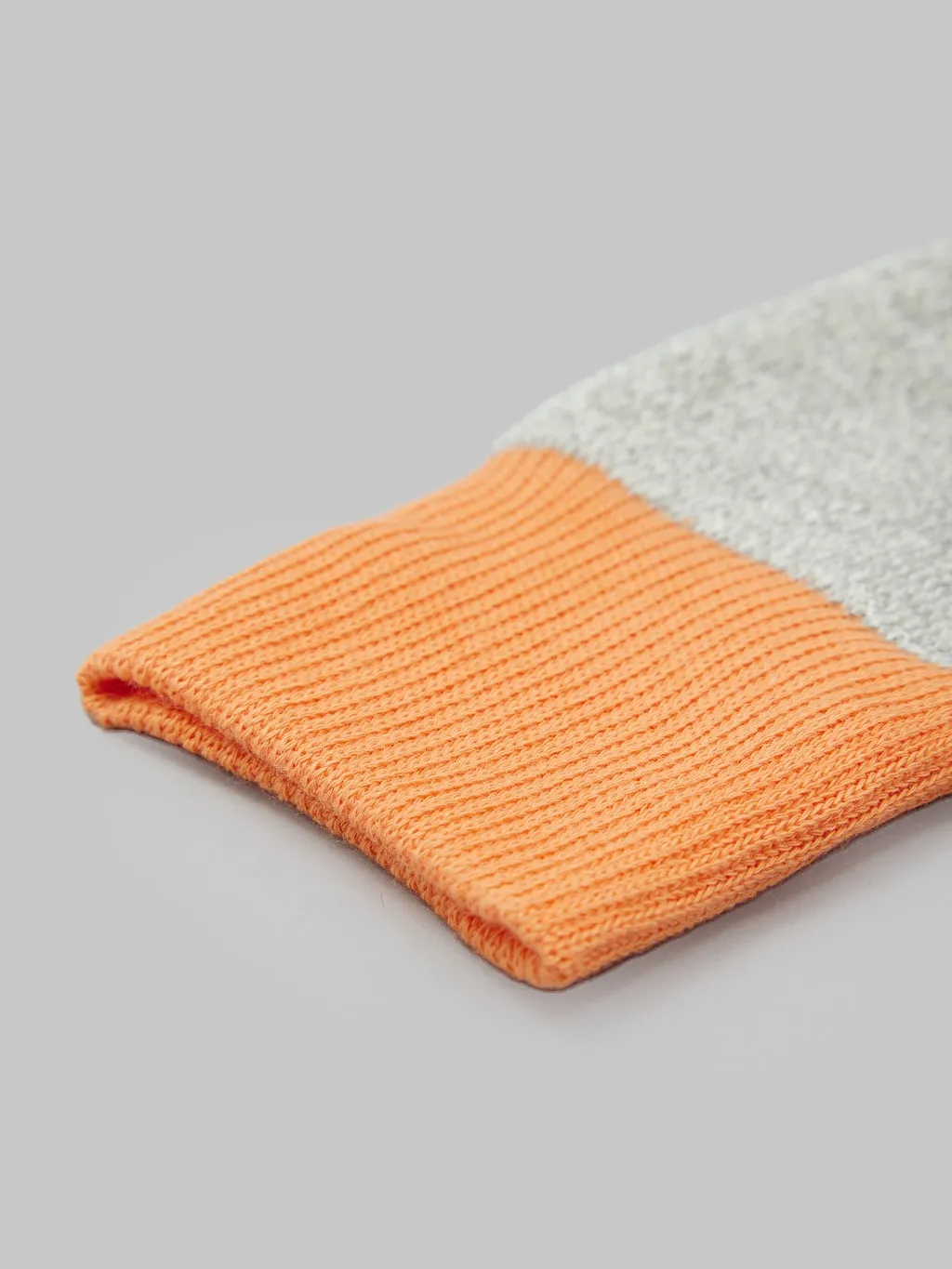 ROTOTO Double Face Crew Socks "Silk & Cotton" Light Orange/Light Grey